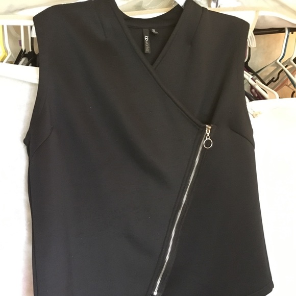 Black Moto Inspired Vest-A - Picture 1 of 7